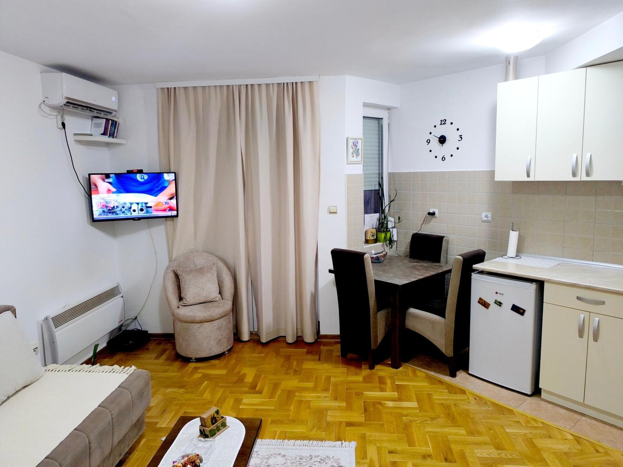Apartment Laca Vrnjačka Banja Екстериор снимка