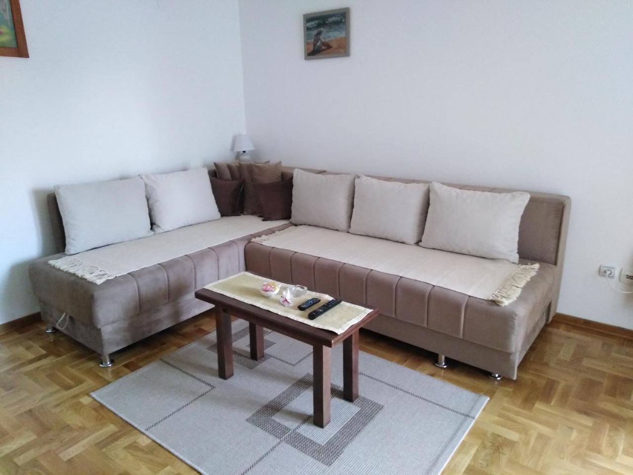 Apartment Laca Vrnjačka Banja Екстериор снимка